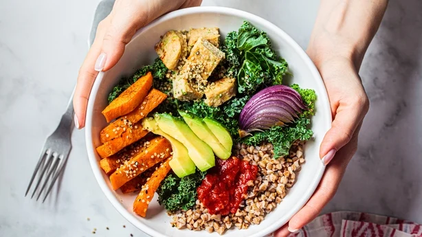 Vegansk frokostsalat