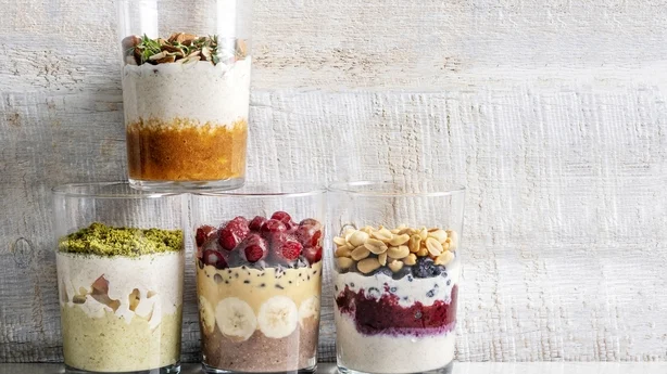 Havre - Mad, Krukke, Havregryn, Mousse - Dessert, Mad og drikke, Mad, Drikke, Grød, Morgenmad, Antioxidant, Bær, Morgenmad, Chiafrø, Yoghurt, Mælk, Frugt, Jordnødde, Mandel, Plantemælk